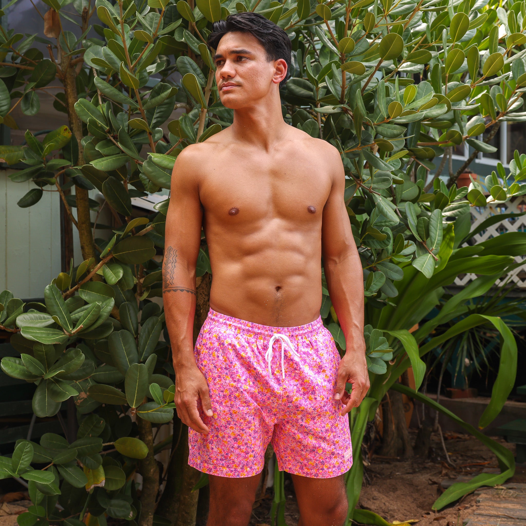 Alternative view of Men's Swim Trunks - Gelato Bloom